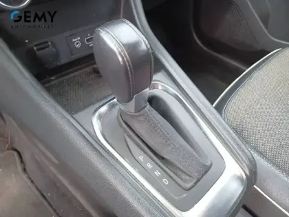 Photo 16 Renault Captur  TCe 140 EDC