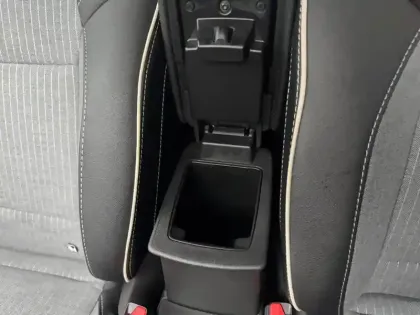 Photo 31 Renault Clio  TCe 90 ch GSR2