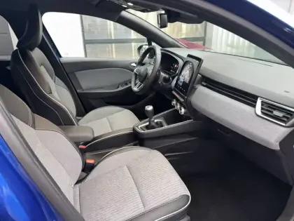 Photo 3 Renault Clio  TCe 90 ch GSR2