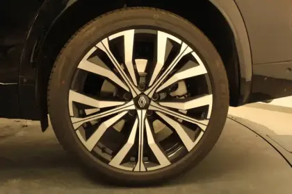 Photo 13 Renault Espace  E-Tech full hybrid 200 GSR2