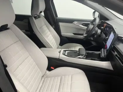 Photo 47 Renault Espace  E-Tech full hybrid 200 GSR2