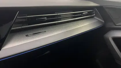 Photo 122 Audi A3  Sportback TFSI e Hybride rechargeable 204 S tronic 6