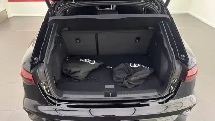 Photo 7 Audi A3  Sportback TFSI e Hybride rechargeable 204 S tronic 6