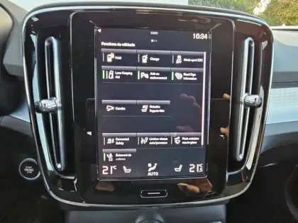 Photo 6 Volvo Xc40  T4 Recharge 129+82 ch DCT7