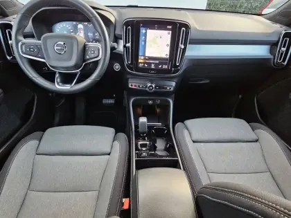 Photo 4 Volvo Xc40  T4 Recharge 129+82 ch DCT7