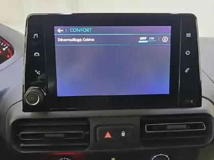 Photo 20 Peugeot Partner  FOURGON M 950 KG BLUEHDI 100 S&S BVM6