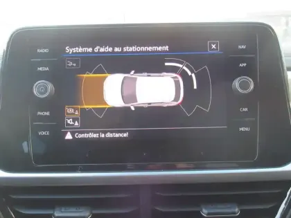 Photo 19 Volkswagen T-roc  1.0 TSI 116 Start/Stop BVM6