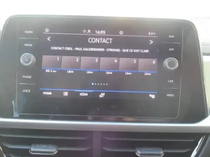 Photo 12 Volkswagen T-roc  1.0 TSI 116 Start/Stop BVM6