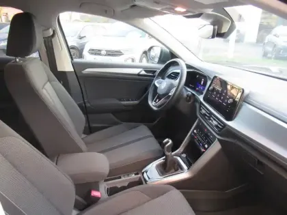 Photo 45 Volkswagen T-roc  1.0 TSI 116 Start/Stop BVM6