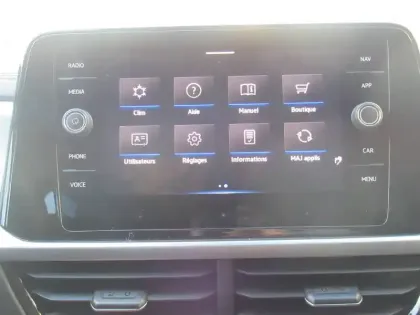 Photo 18 Volkswagen T-roc  1.0 TSI 116 Start/Stop BVM6