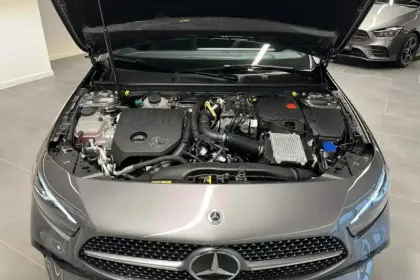 Photo 15 Mercedes Classe A  250 e Hybrid EQ 8G-DCT
