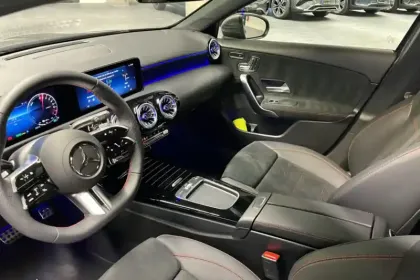 Photo 24 Mercedes Classe A  250 e Hybrid EQ 8G-DCT