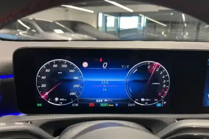 Photo 17 Mercedes Classe A  250 e Hybrid EQ 8G-DCT