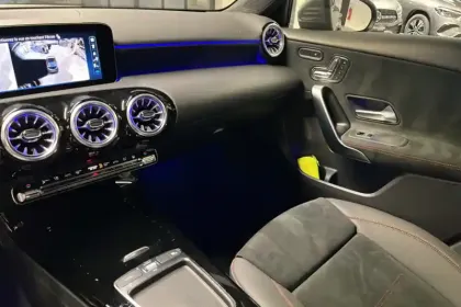 Photo 22 Mercedes Classe A  250 e Hybrid EQ 8G-DCT