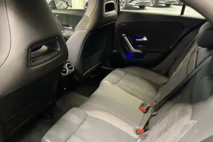 Photo 25 Mercedes Classe A  250 e Hybrid EQ 8G-DCT