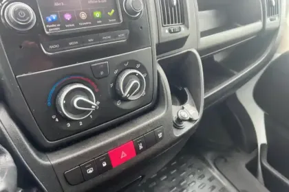 Photo 18 Peugeot Boxer  TOLE 435 L3H2 BLUEHDI 140 S&S