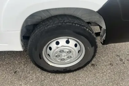 Photo 10 Peugeot Boxer  TOLE 435 L3H2 BLUEHDI 140 S&S