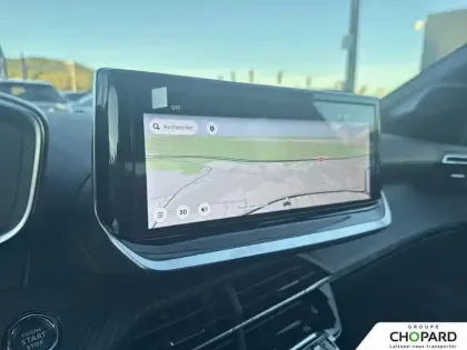 Photo 13 Peugeot 208  Electrique 54 kWh 156ch