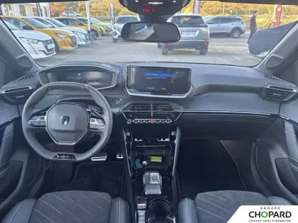 Photo 32 Peugeot 208  Electrique 54 kWh 156ch