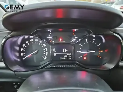 Photo 12 Citroën C3  PureTech 83 ch BVM5