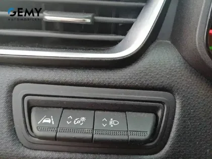 Photo 61 Renault Clio  Blue dCi 100 - 21N