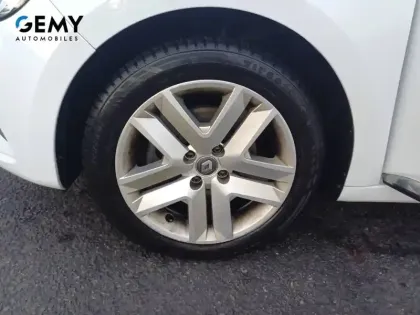 Photo 10 Renault Clio  SOCIETE BLUE DCI 100 - 21N