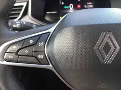 Photo 37 Renault Clio  E-Tech full hybrid 145 ch GSR2