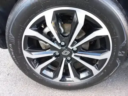 Photo 5 Renault Clio  E-Tech full hybrid 145 ch GSR2