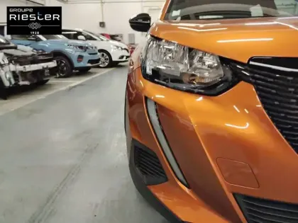 Photo 15 Peugeot 2008  PureTech 100 S&S BVM6