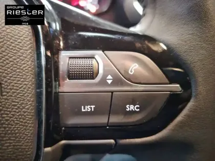 Photo 20 Peugeot 2008  PureTech 100 S&S BVM6