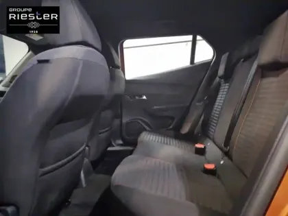 Photo 11 Peugeot 2008  PureTech 100 S&S BVM6