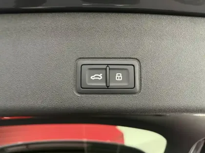 Photo 8 Audi Q3  e-hybrid 272 ch S tronic 6