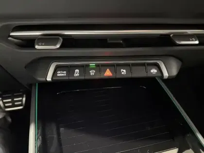 Photo 58 Audi Q3  e-hybrid 272 ch S tronic 6