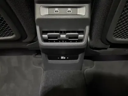 Photo 10 Audi Q3  e-hybrid 272 ch S tronic 6