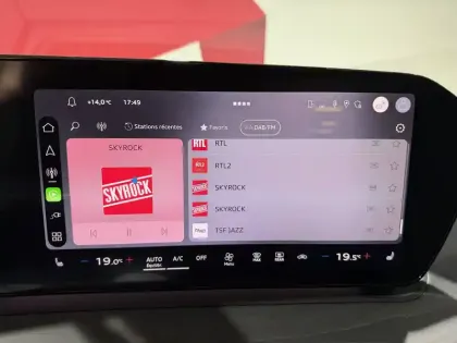 Photo 34 Audi Q3  e-hybrid 272 ch S tronic 6