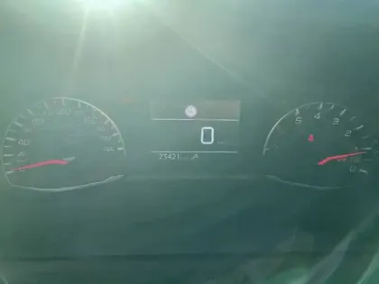 Photo 11 Peugeot 208  PureTech 100 S&S BVM6