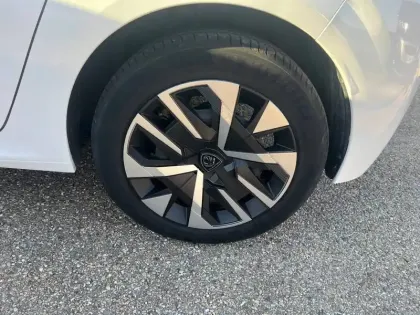 Photo 10 Peugeot 208  PureTech 100 S&S BVM6