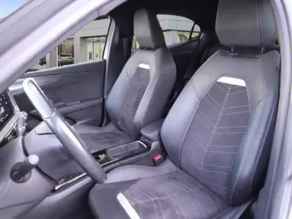 Photo 8 Opel Mokka  Electrique 136 ch & Batterie 50 kWh