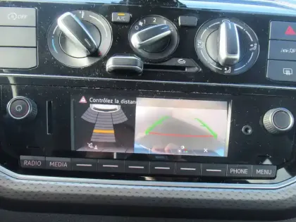 Photo 15 Volkswagen Up  1.0 65 BlueMotion Technology BVM5