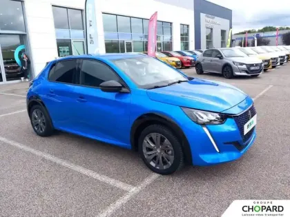 Photo 27 Peugeot 208  Electrique 50 kWh 136ch