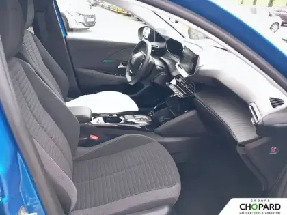 Photo 12 Peugeot 208  Electrique 50 kWh 136ch