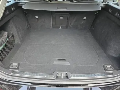 Photo 8 Volvo V60  CROSS COUNTRY B4 AWD 197 ch Geartronic 8