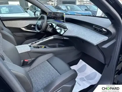 Photo 33 Peugeot 3008  Electrique 210 ch 73 kWh