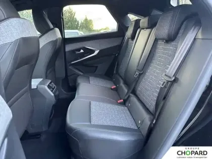 Photo 34 Peugeot 3008  Electrique 210 ch 73 kWh