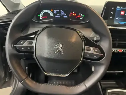 Photo 14 Peugeot 208  PureTech 75 S&S BVM5