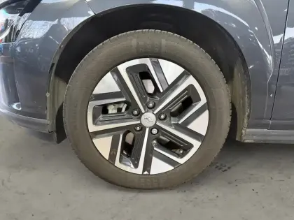 Photo 8 Hyundai Kona  Electrique 39 kWh - 136 ch