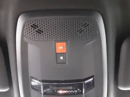 Photo 24 Peugeot 2008  PureTech 130 S&S EAT8