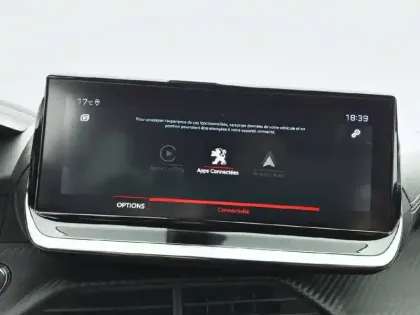 Photo 19 Peugeot 2008  PureTech 130 S&S EAT8