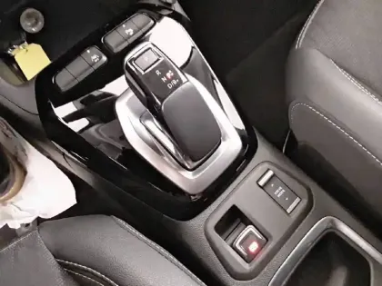 Photo 13 Opel Corsa  Electrique 136 ch & Batterie 50 kWh