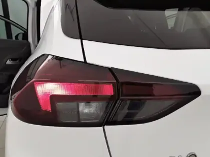 Photo 16 Opel Corsa  Electrique 136 ch & Batterie 50 kWh